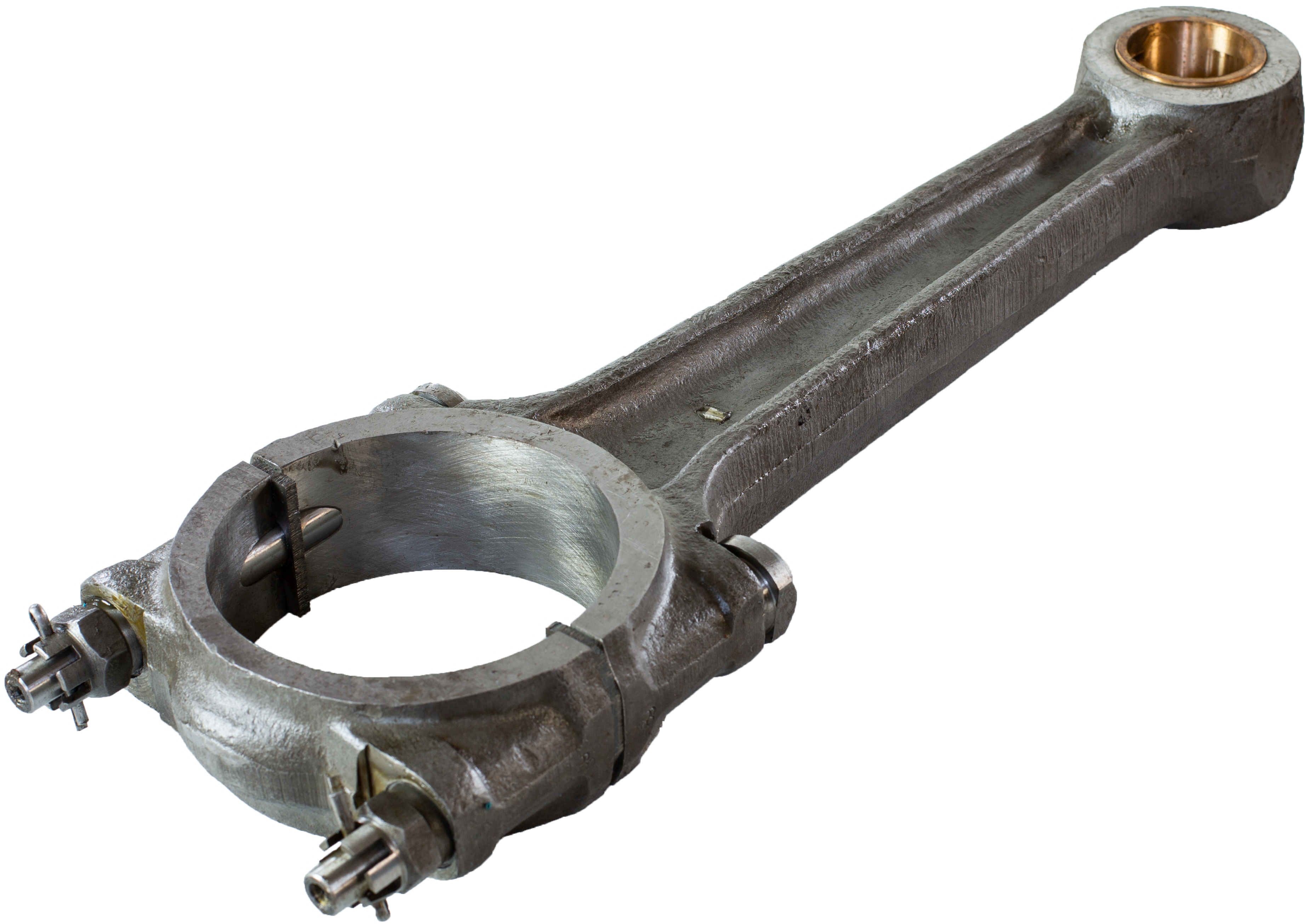 Шатун в сборе 002.420.000 (под баббит. вкладыши)